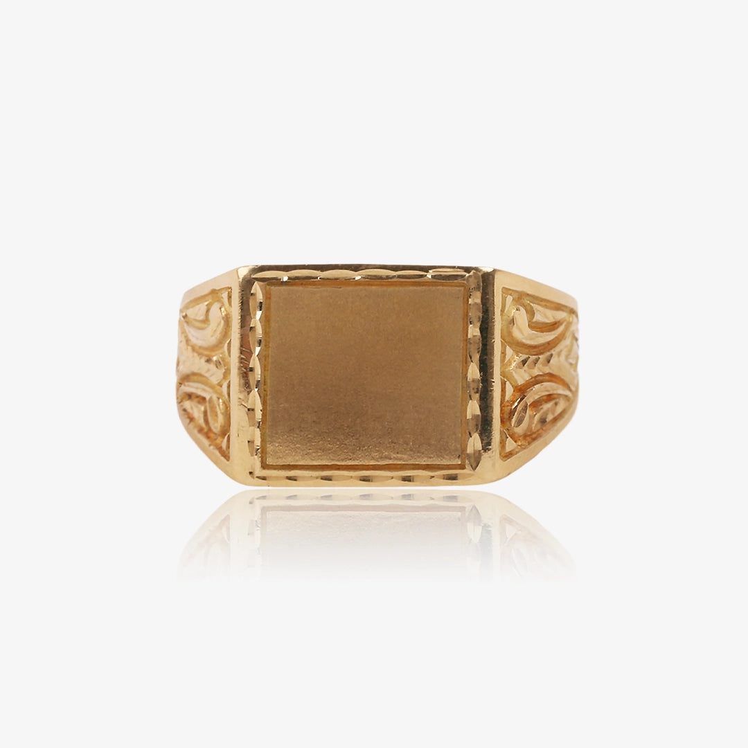 Gold Seal Square Lapidated Cab No. 23