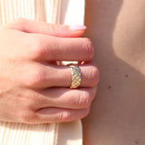 Anillo Relieves