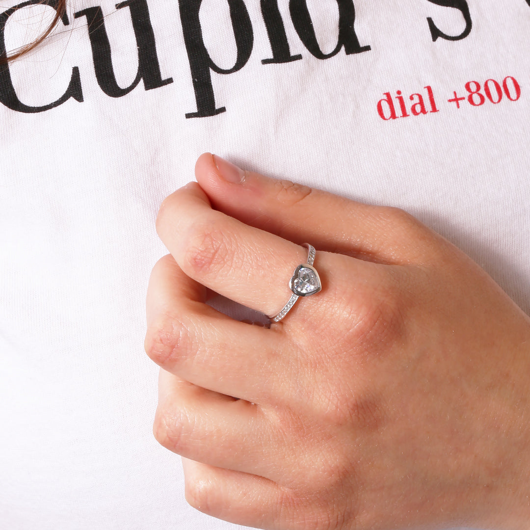 Central Heart Ring
