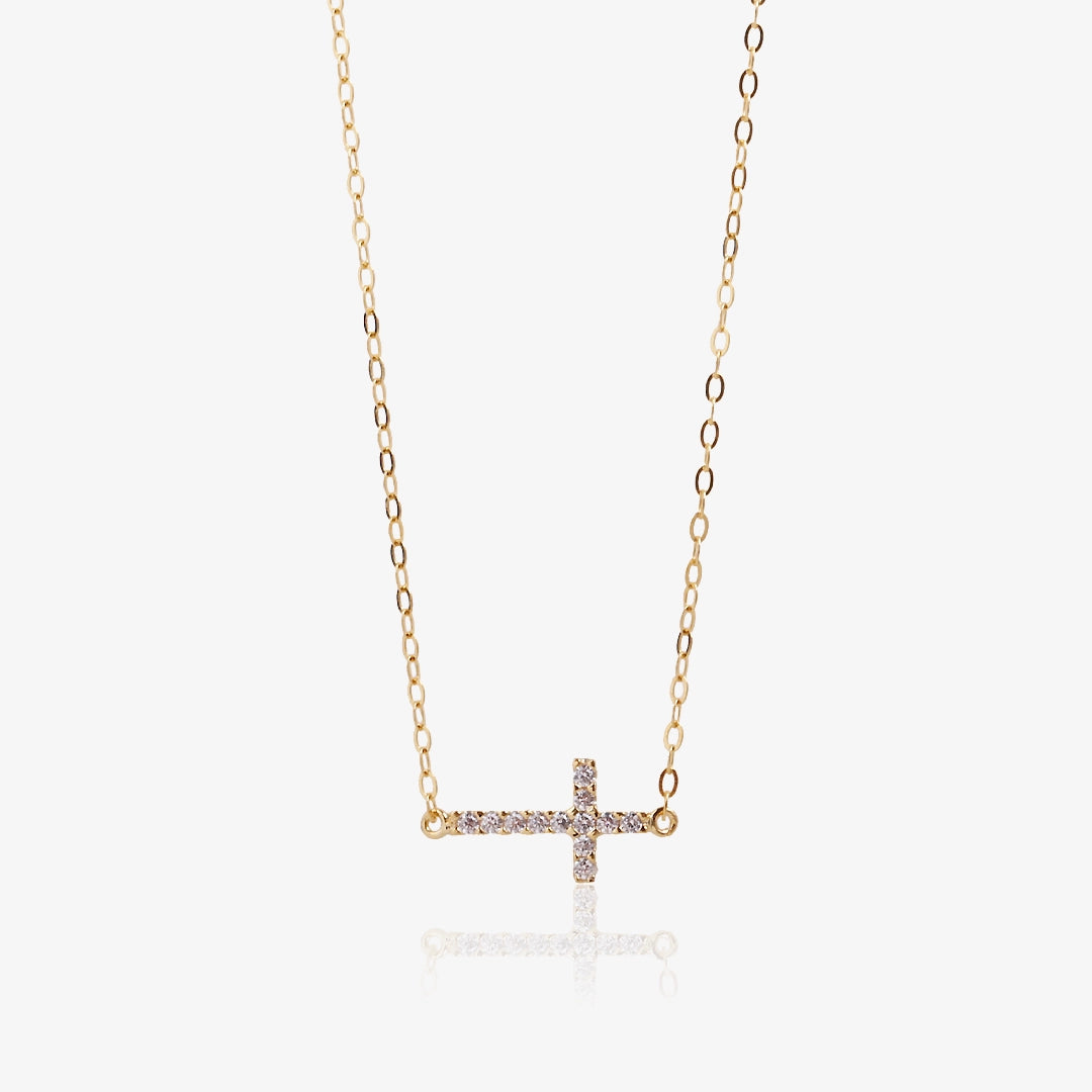 Collar cruz circonitas.