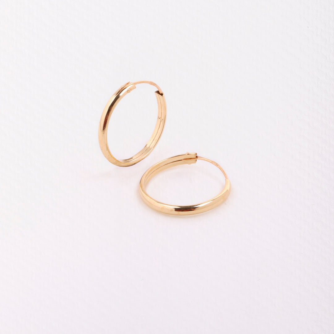 Half round hoops