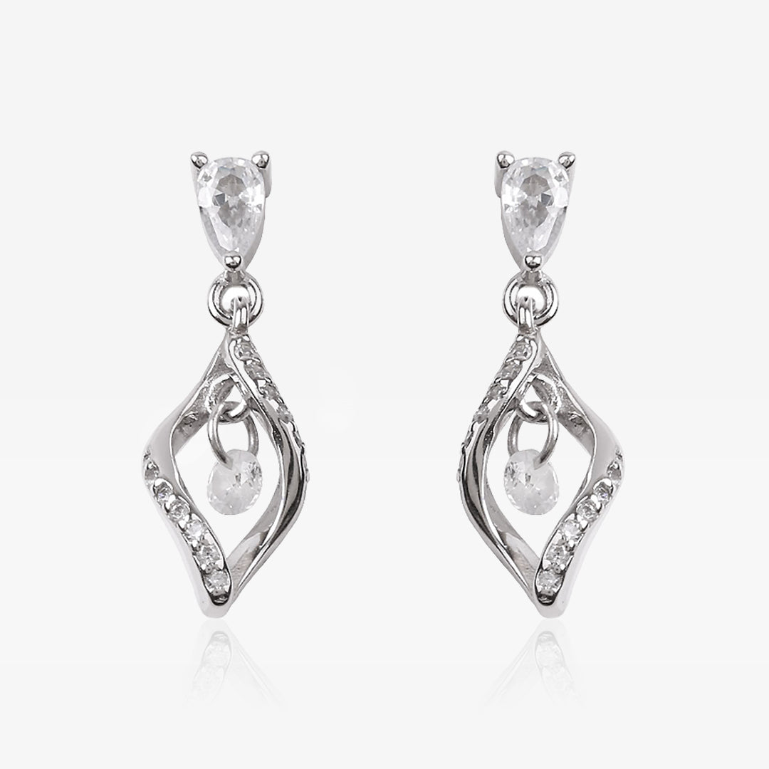 QUEEN earring