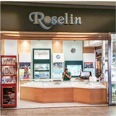 Apertura de tienda Roselin en el centro comercial Luz del Tajo, Toledo, año 2004.