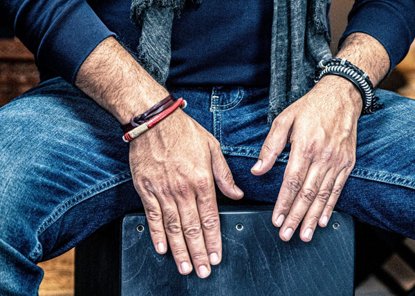 MEN'S BRACELETS: CURRENT TRENDS IN MALE JEWELRY