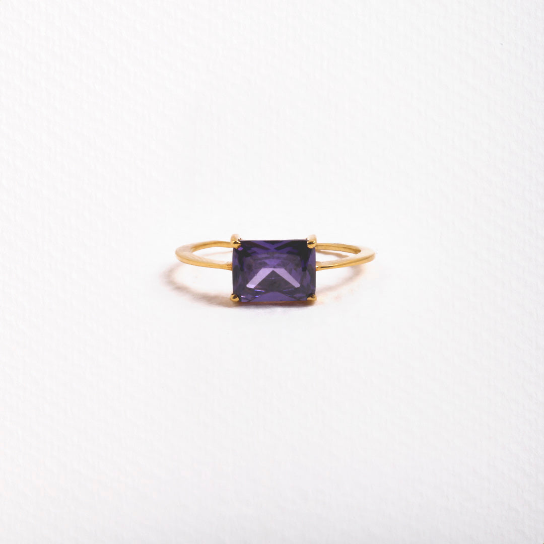 Square amethyst ring