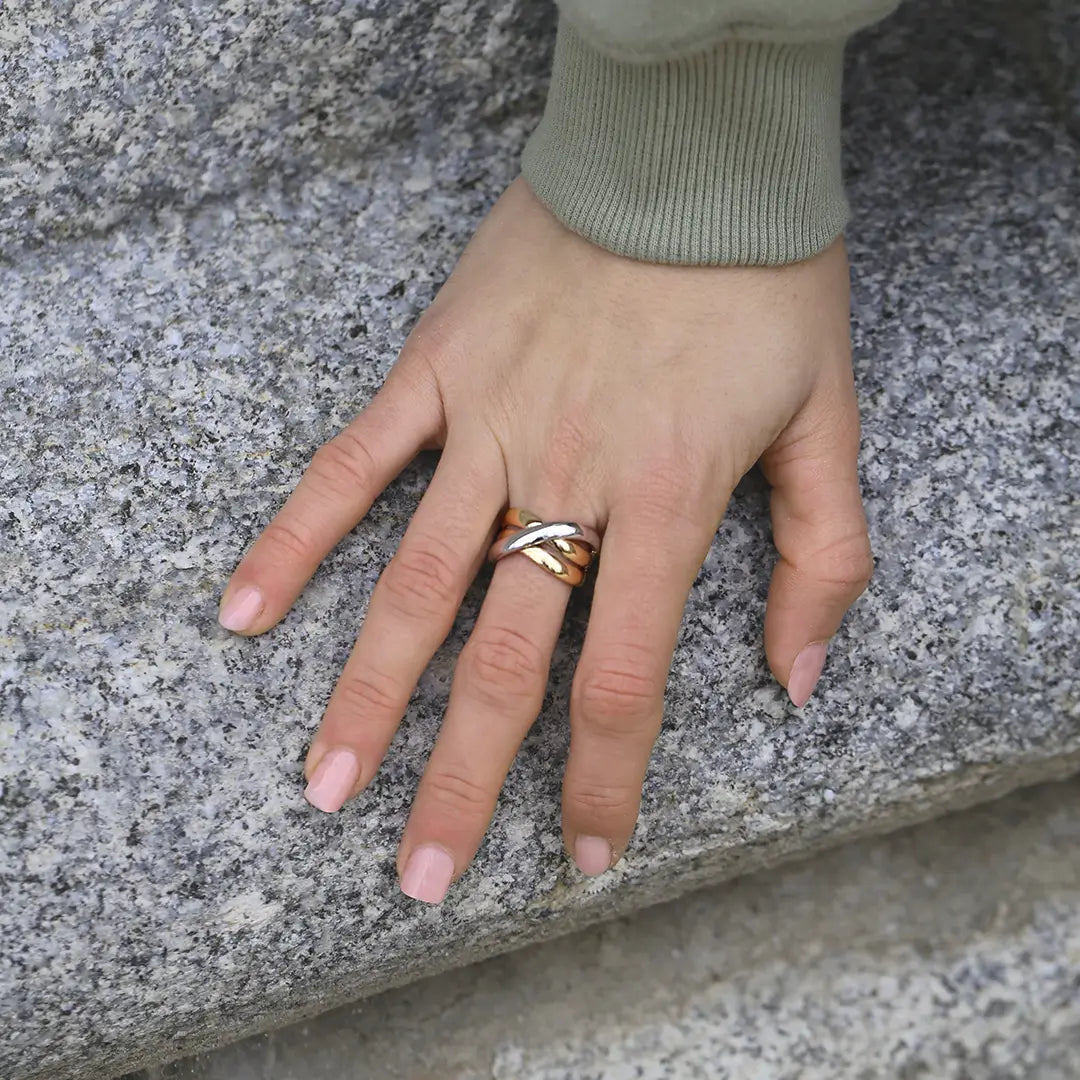 Bicolor Cross Ring