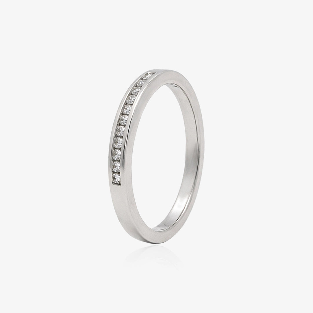 Anillo diamantes media alianza