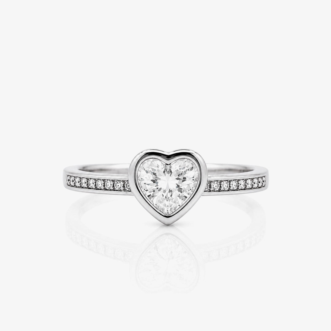 Central Heart Ring