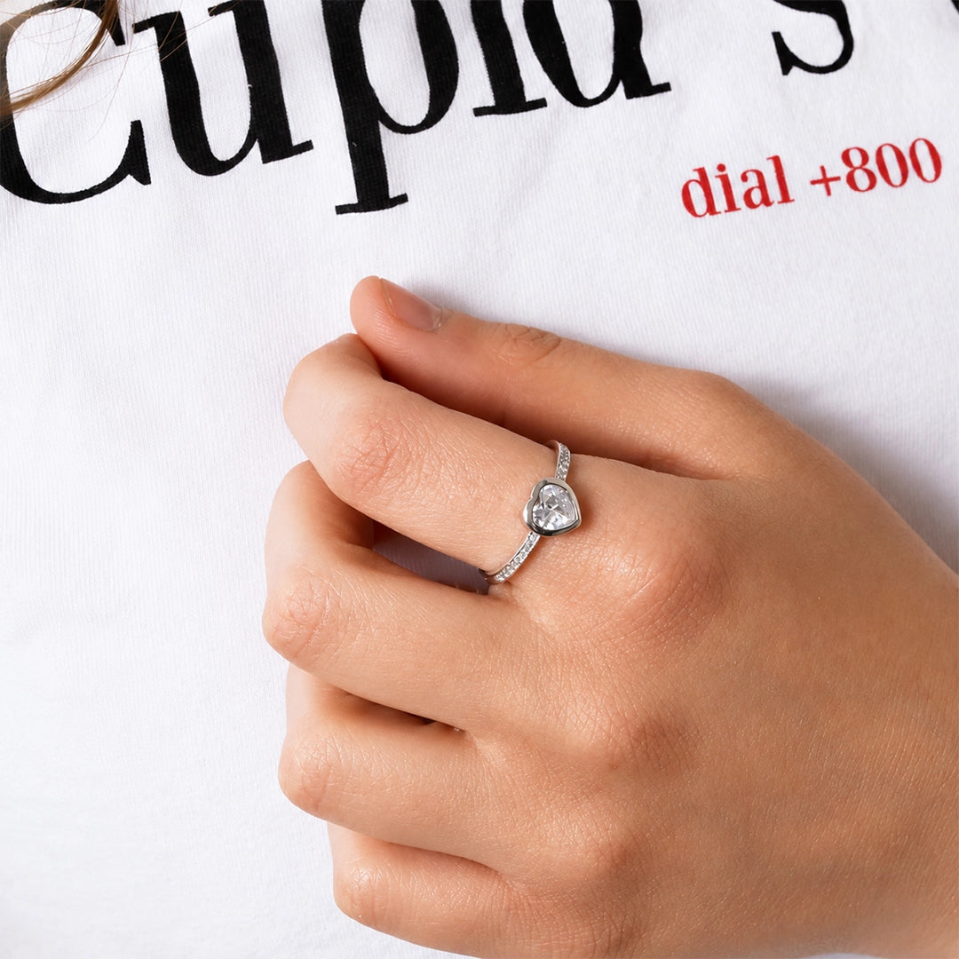 Central Heart Ring