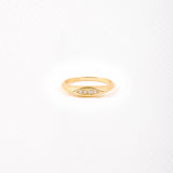 Oval ring