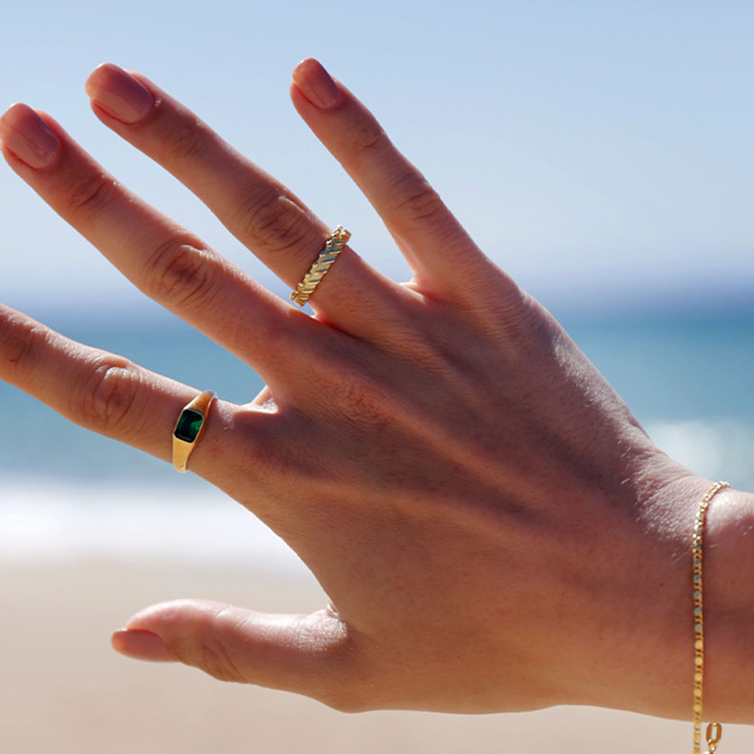 Trendy spike ring