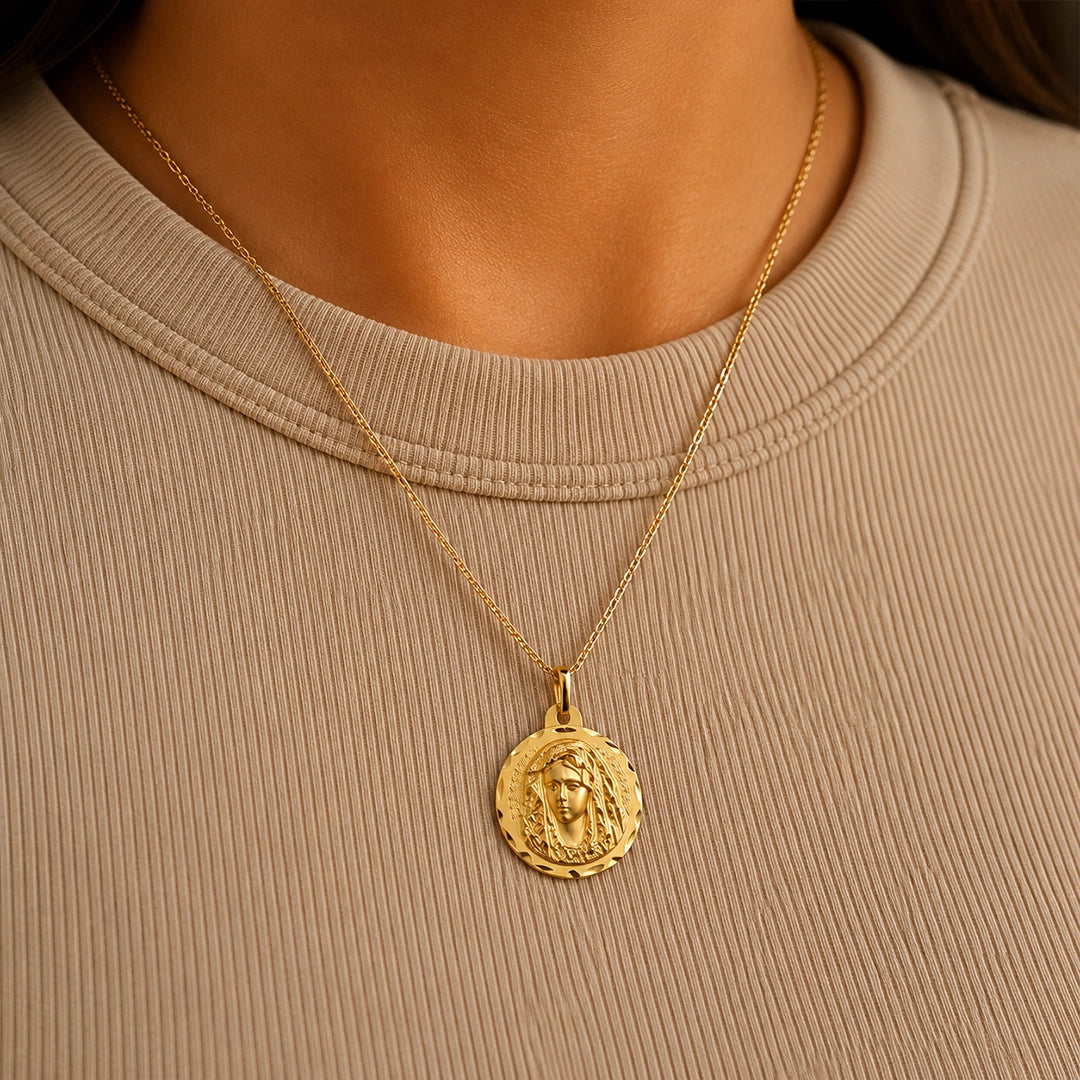 Medalla Virgen Macarena