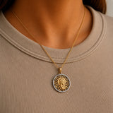 Medalla Virgen niña, bicolor
