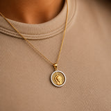 Medalla bicolor virgen