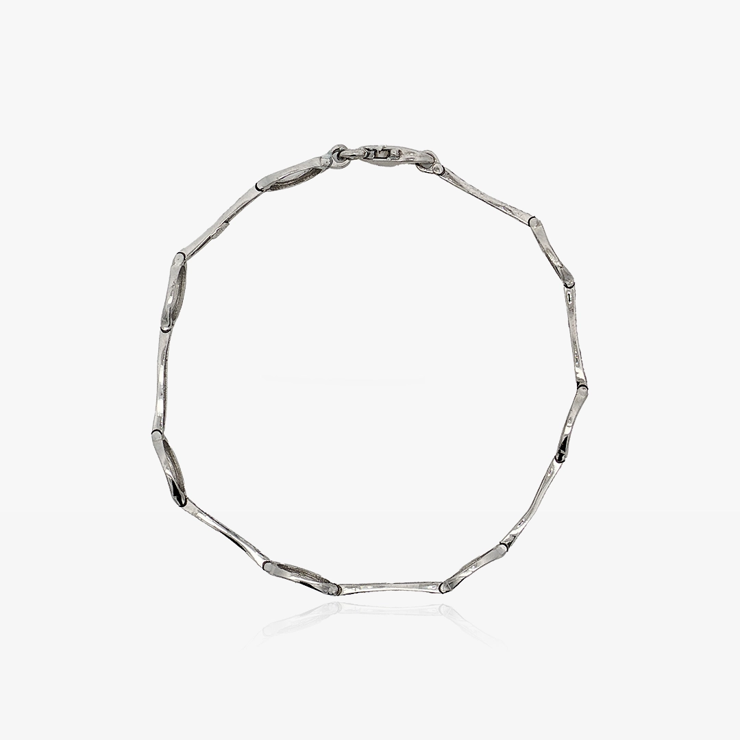 Oval bracelet