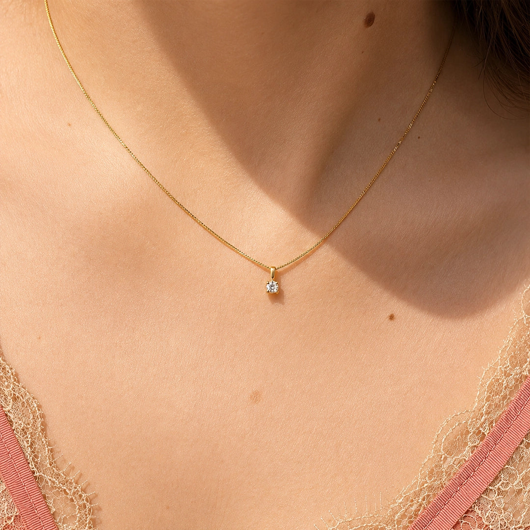 Collar Diamante 4 Garras