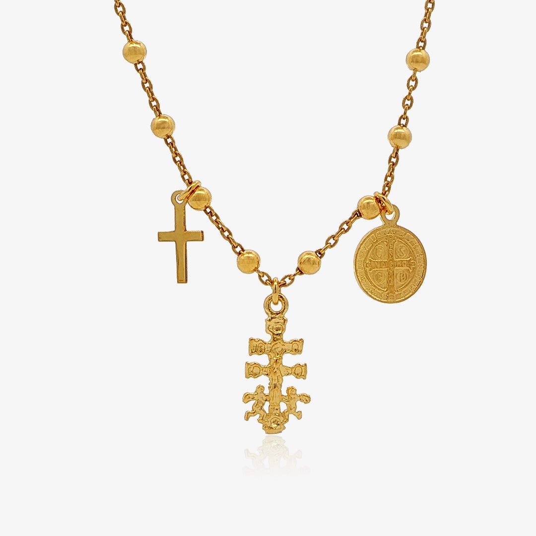 Collar cruces