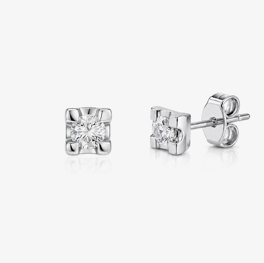 Diamond Stud Earrings 4 Prongs