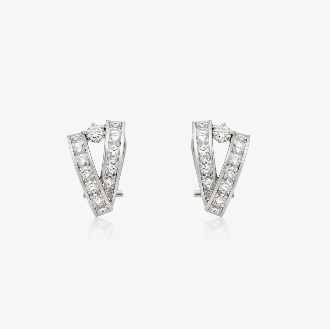 Pendientes Uve
