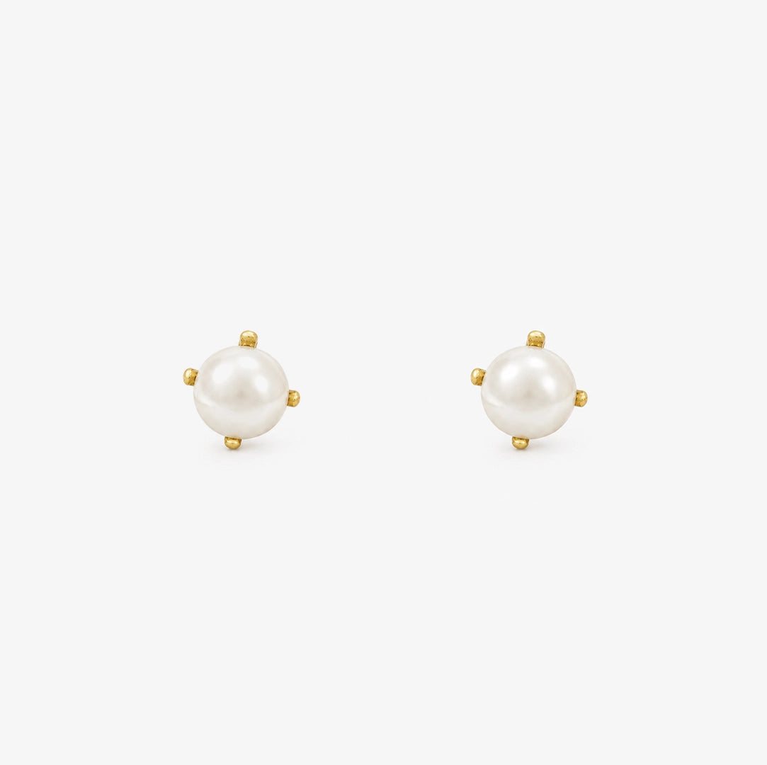 Cultured Pearl Claw Earrings